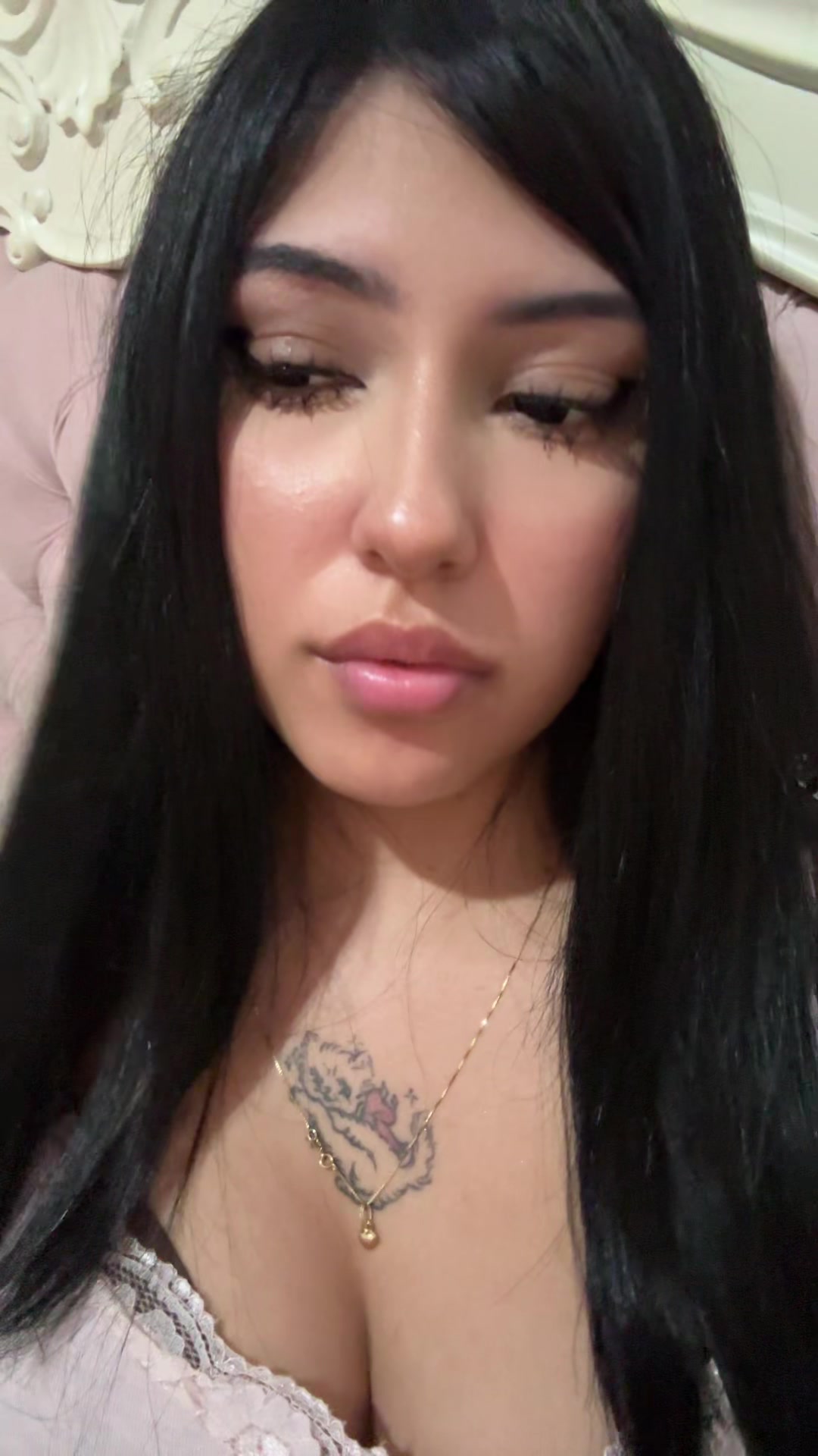 @Honeybloom