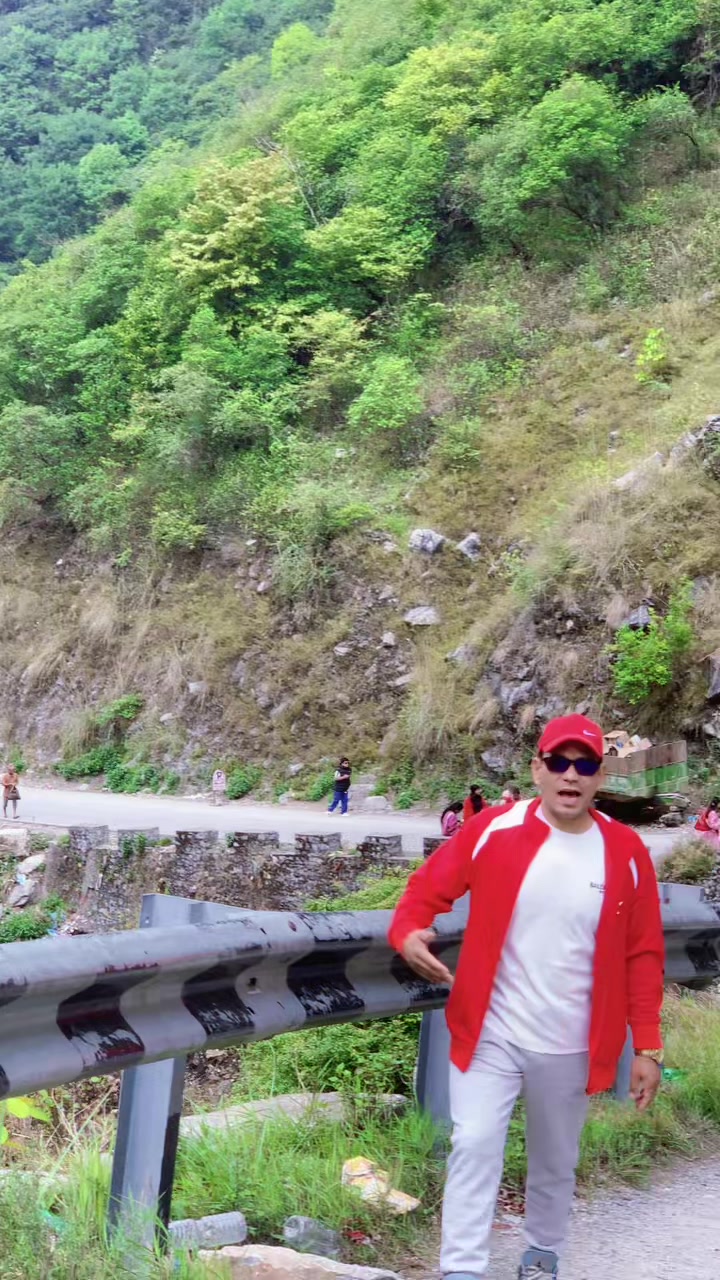 @Qumar Bhujel Chhetri