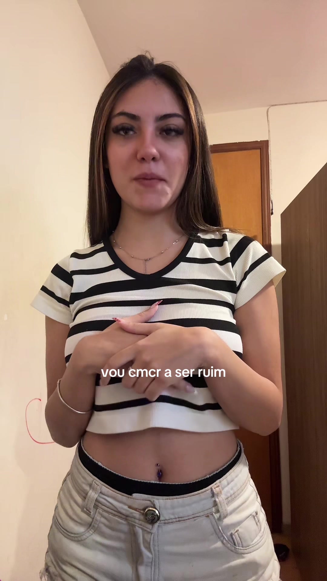 @Ladonii