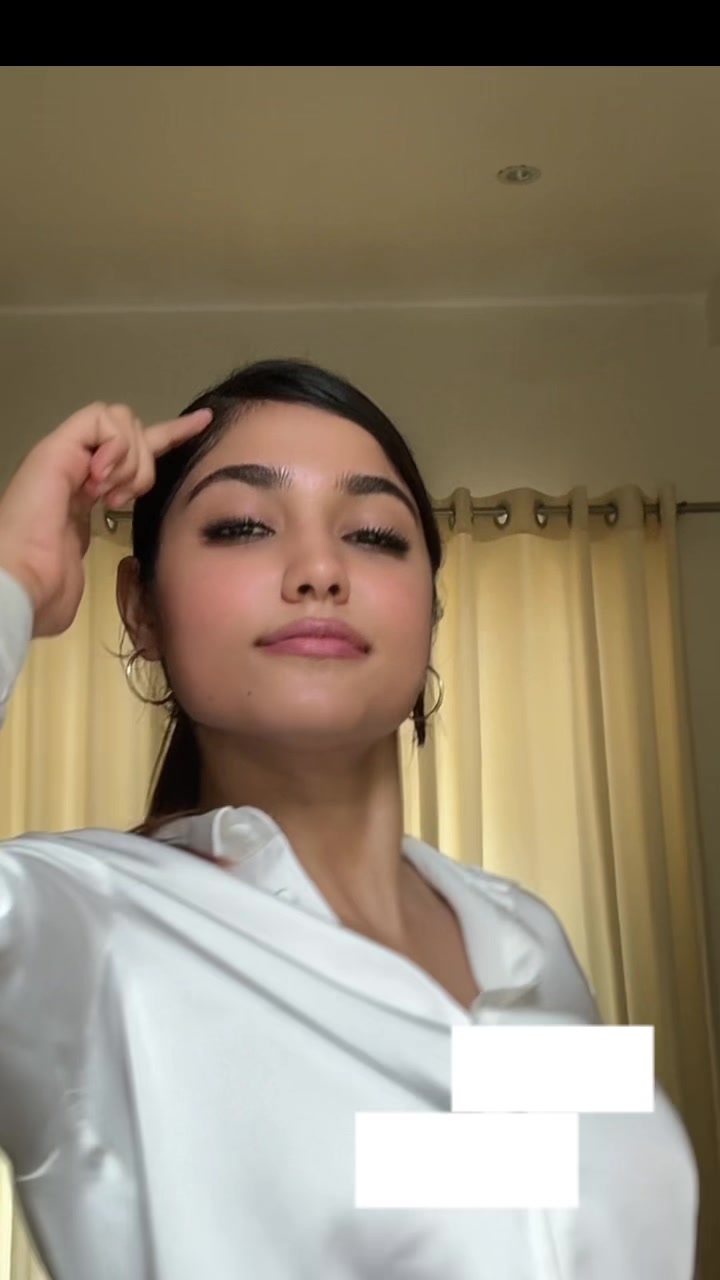 @elanimuller