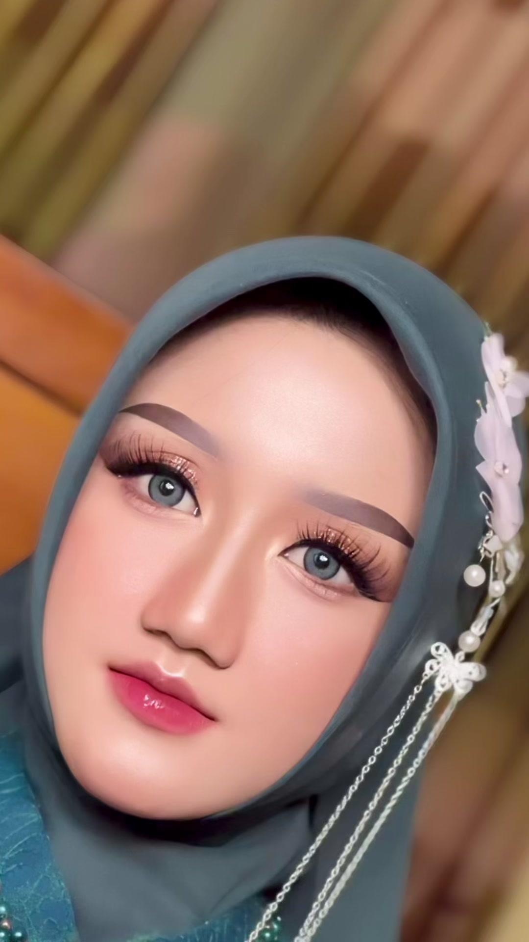 @idamakeuppati