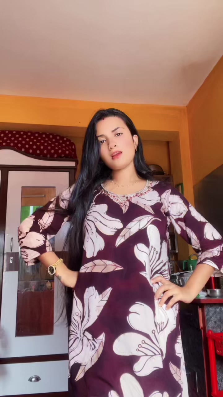 @Ayushu🤪