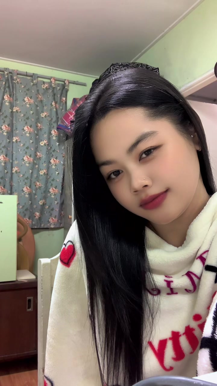 @Ayumoyy🇧🇳