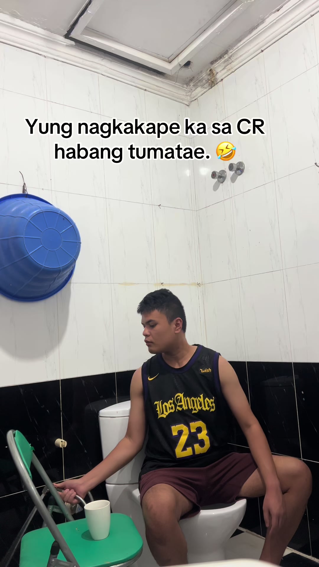 @James Ayumi