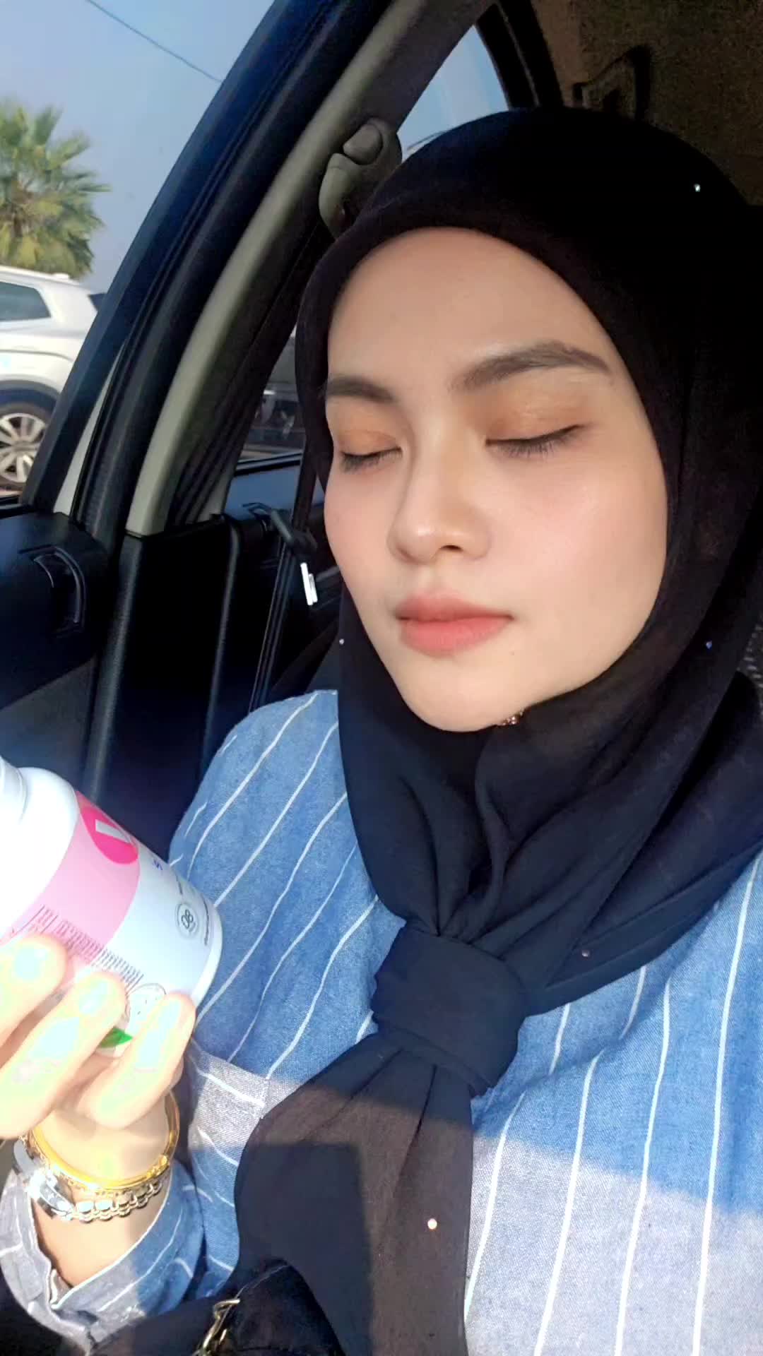 @ꜰ ᴀ ʀ ᴀ ʜ 🖤