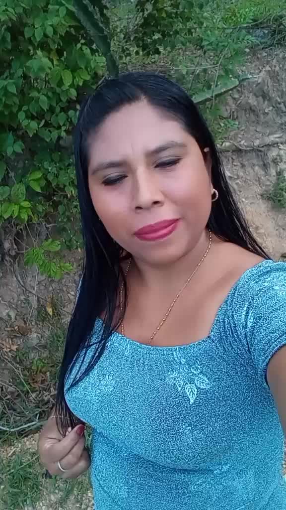 @Anayeli