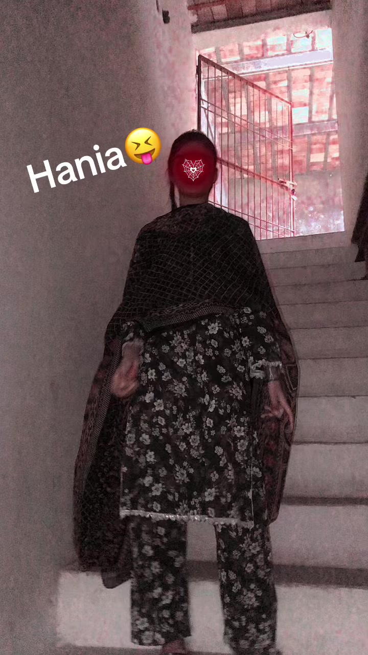 @Hania😎🤗😉