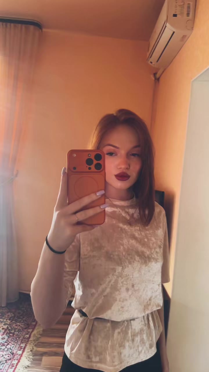@лизза