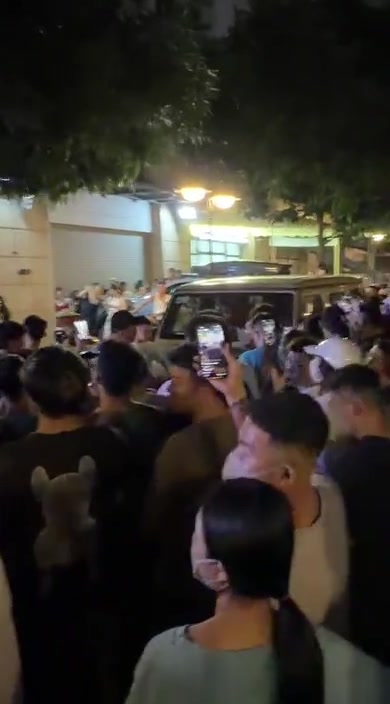 @B&aacute;o Tuổi Trẻ