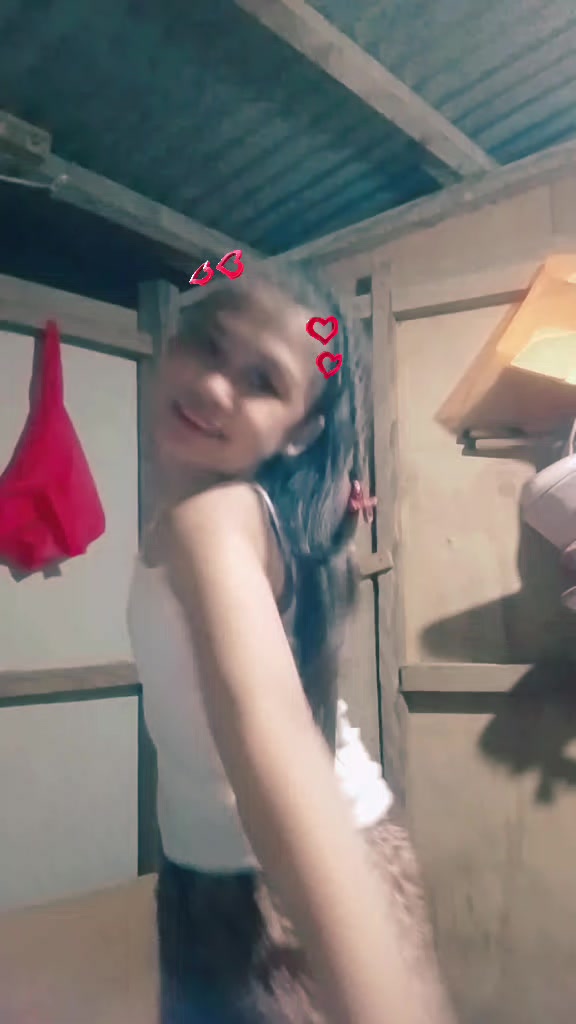 @𝓒𝓻𝓲𝓼𝓽𝓲𝓷𝓮