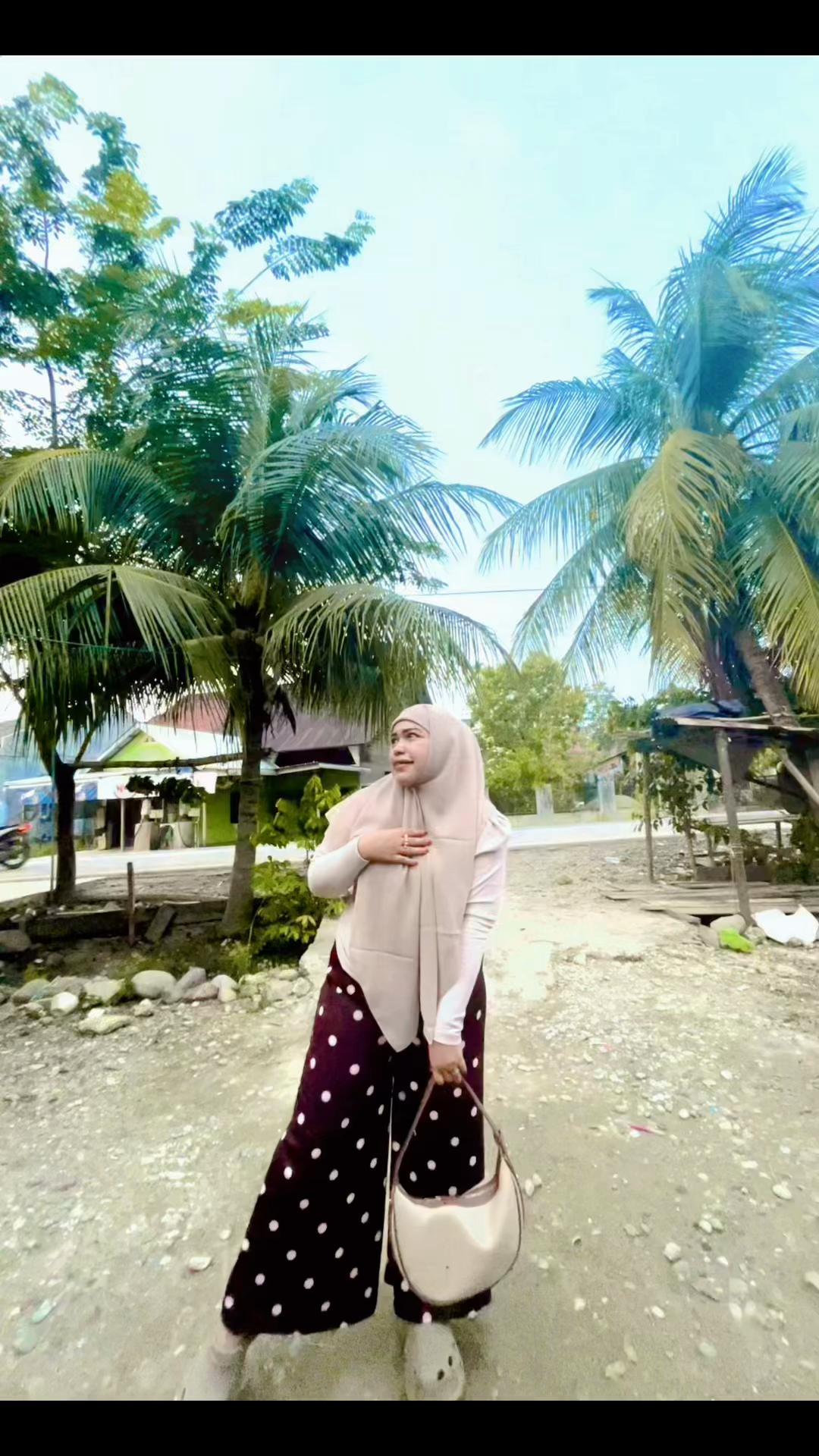@intandecorasi1