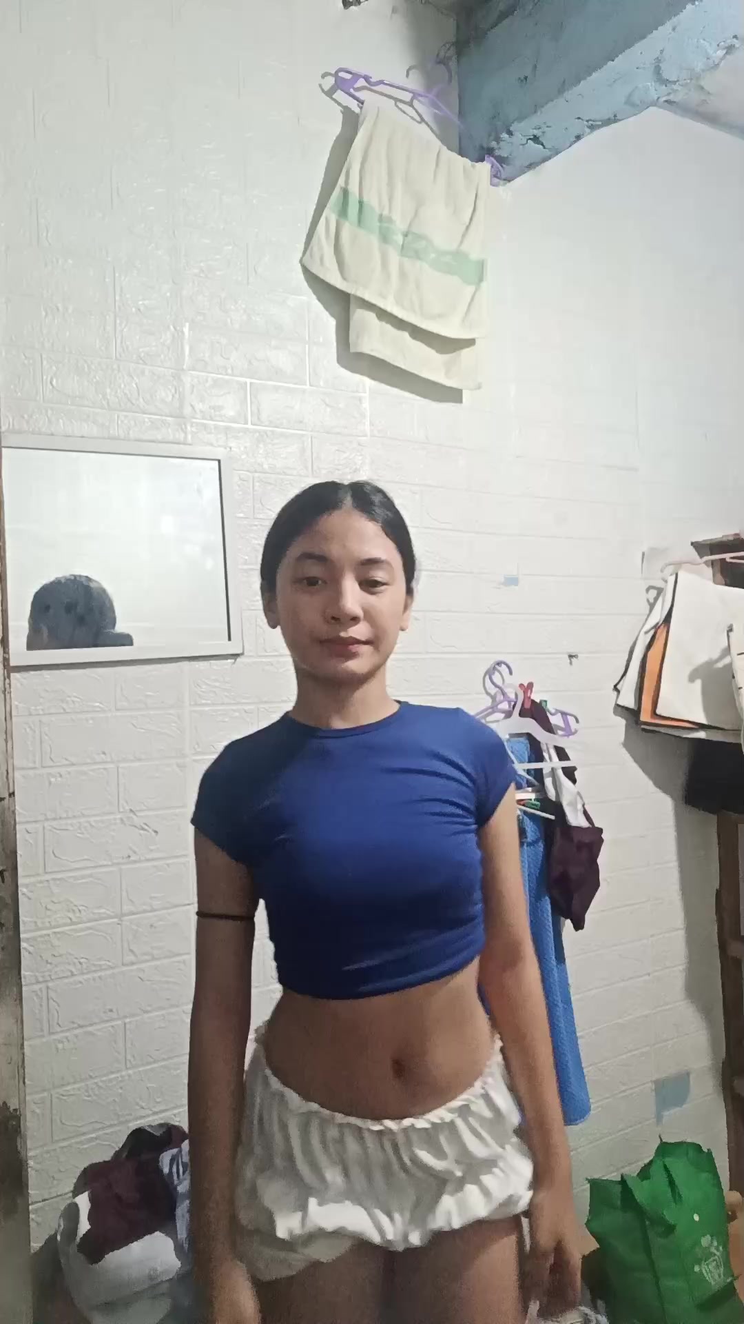 @bella