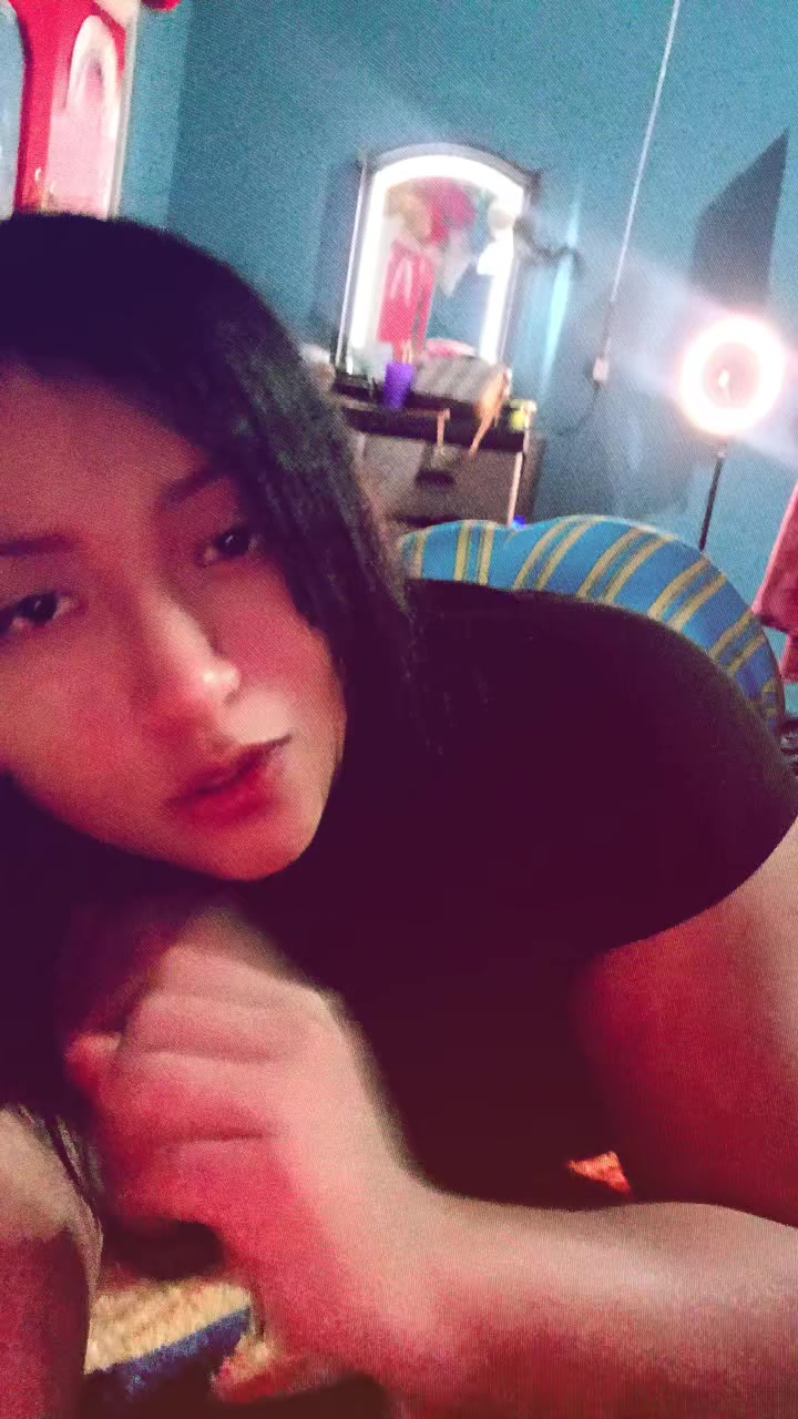 @𝕮𝖆𝖗𝖔𝖑 𝕲𝖔𝖓𝖟𝖆𝖑𝖊𝖟😘