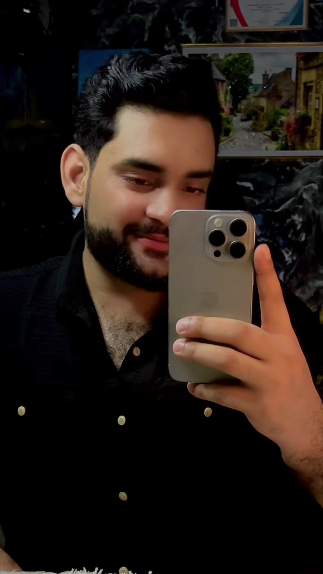 @𝐙𝐄𝐄𝐒𝐇𝐀𝐍 ᴏꜰꜰɪᴄɪᴀʟ⁰²🍁🎖️
