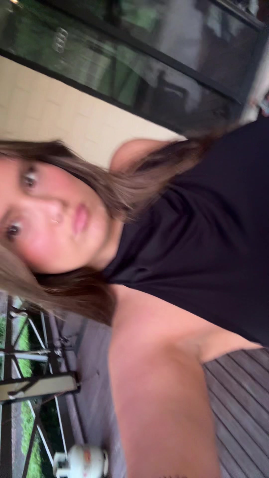 @Luna