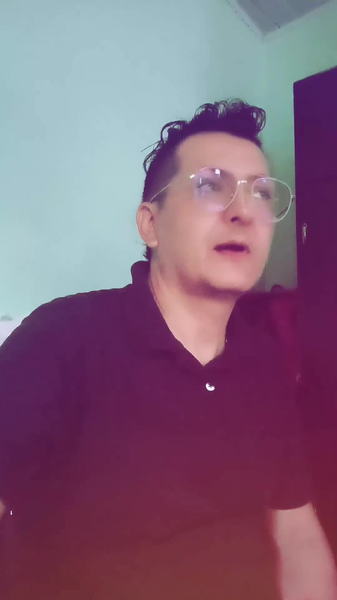@M.O