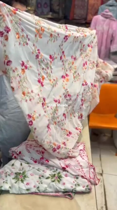 @Najeeb pashmina shawl centre