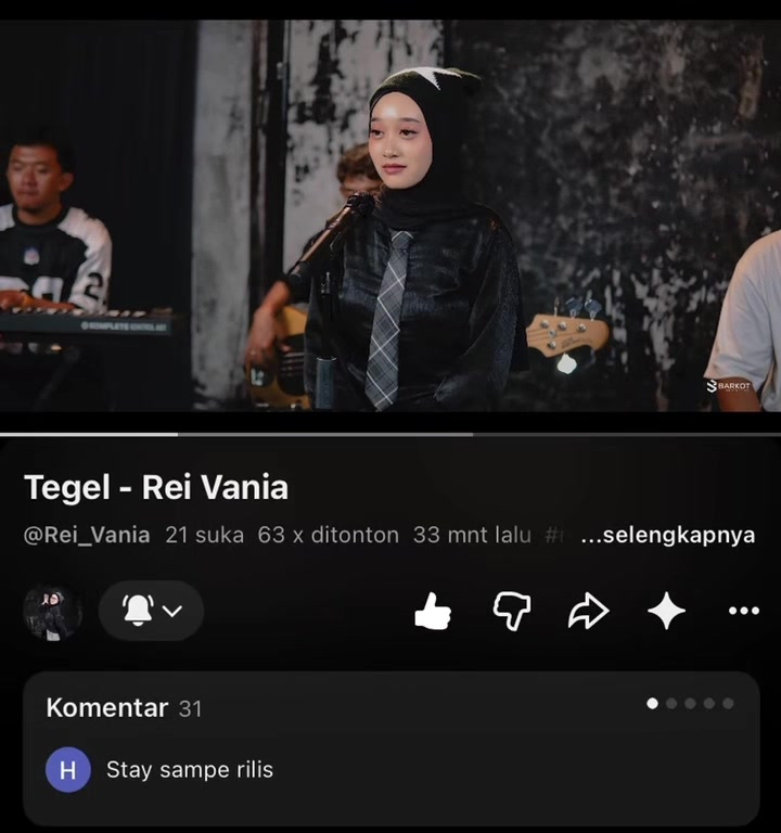 @Vaniaaa_