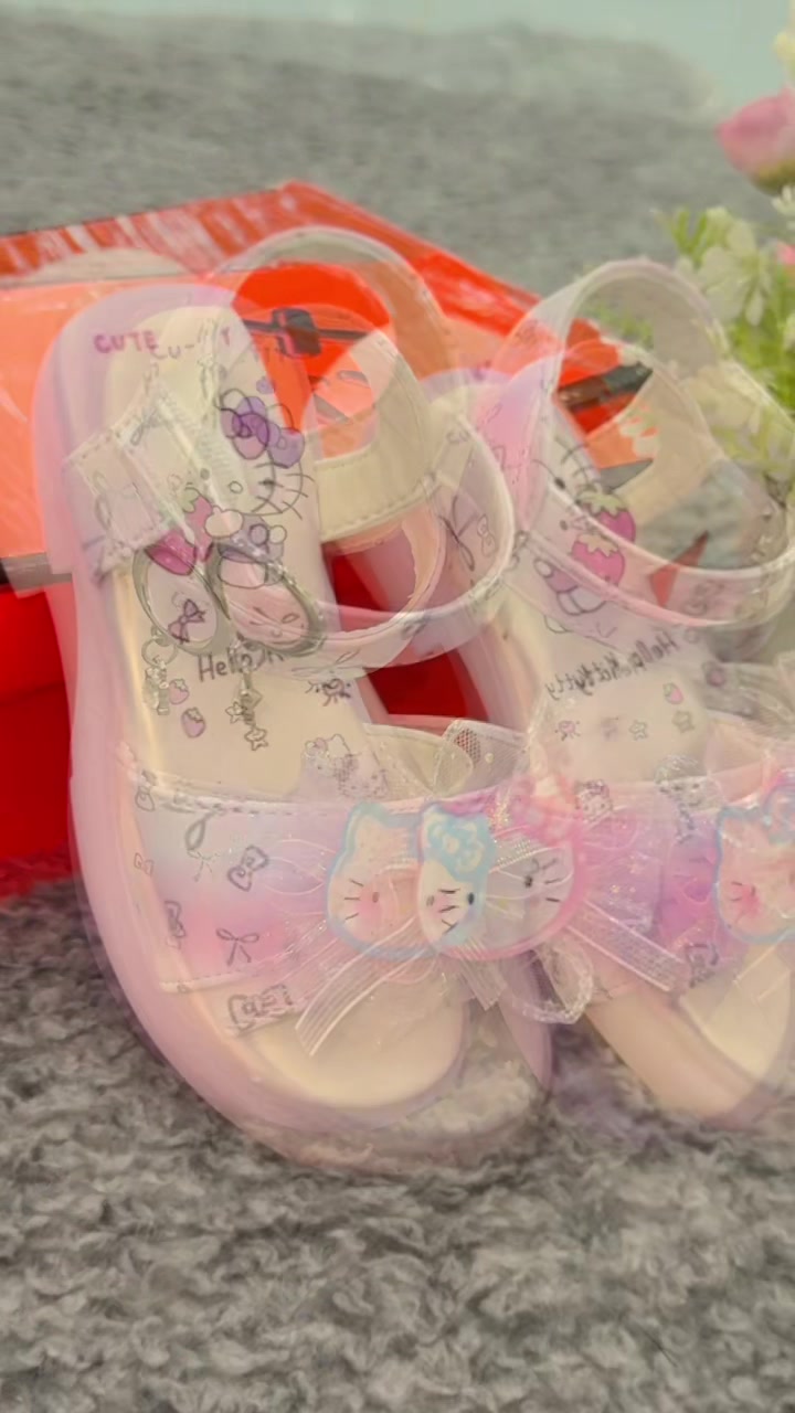 @Cherry Shoe Store