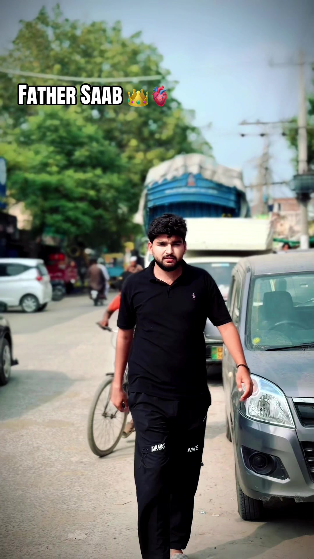 @ملک علی حمزہ اعوان 💸