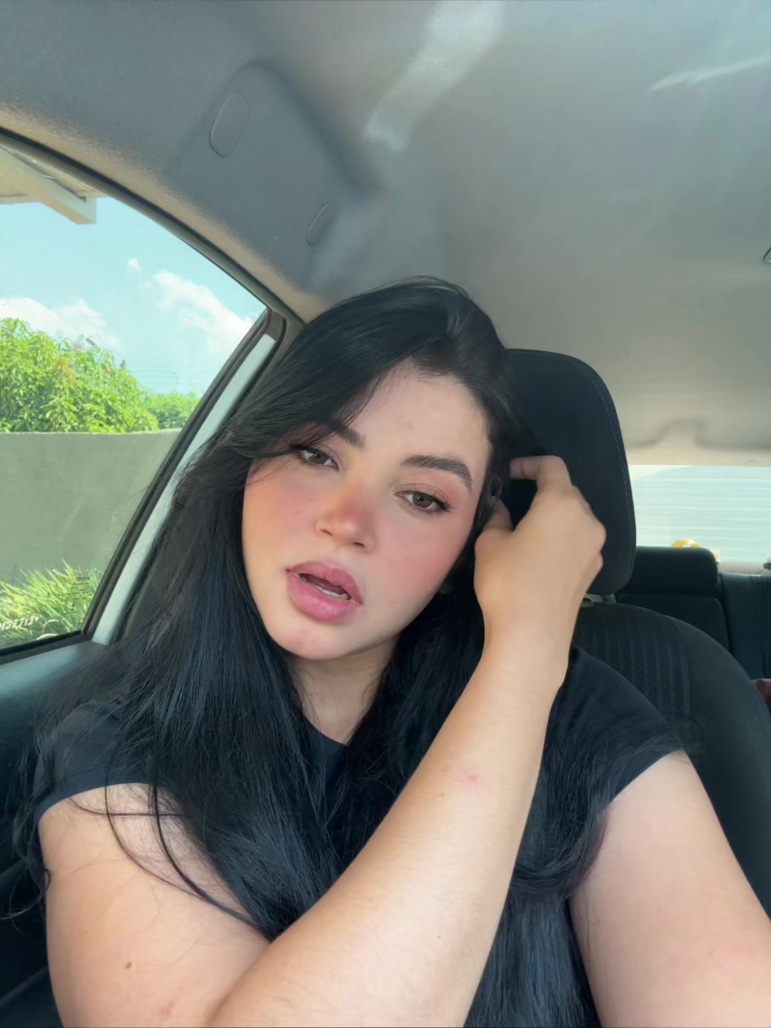 @Laryy