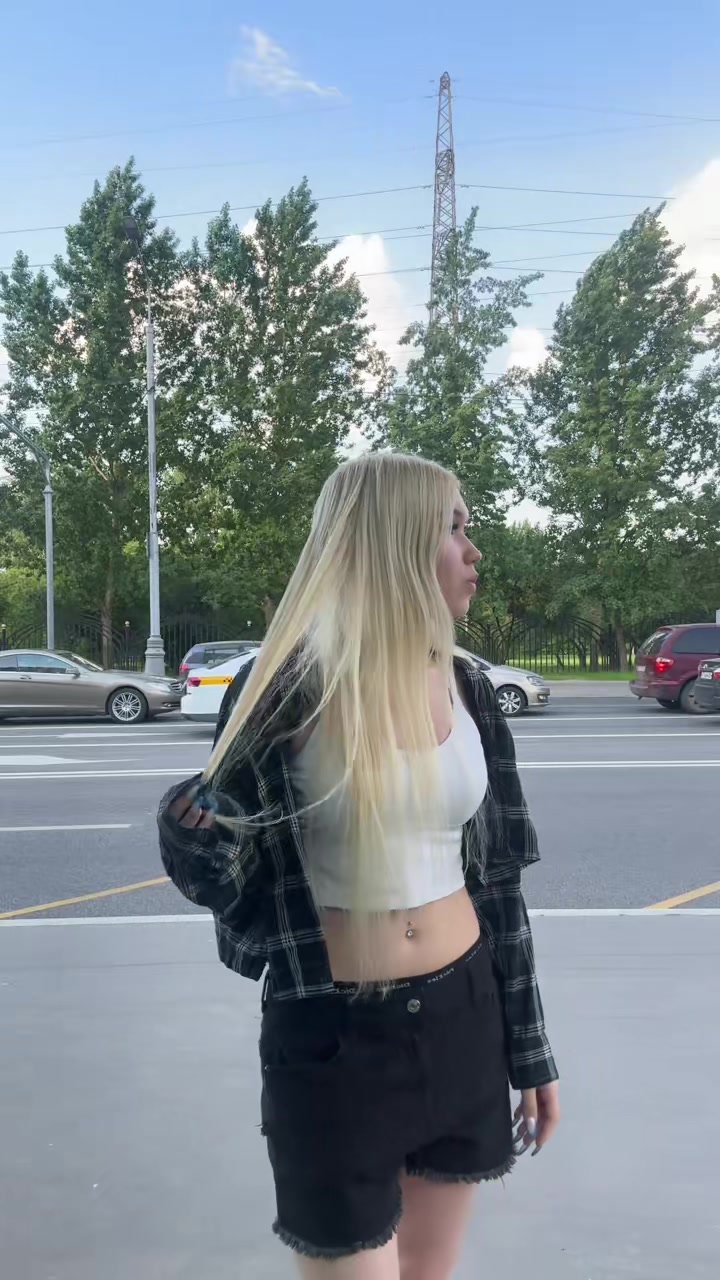 @𝔎𝔯𝔦𝔰