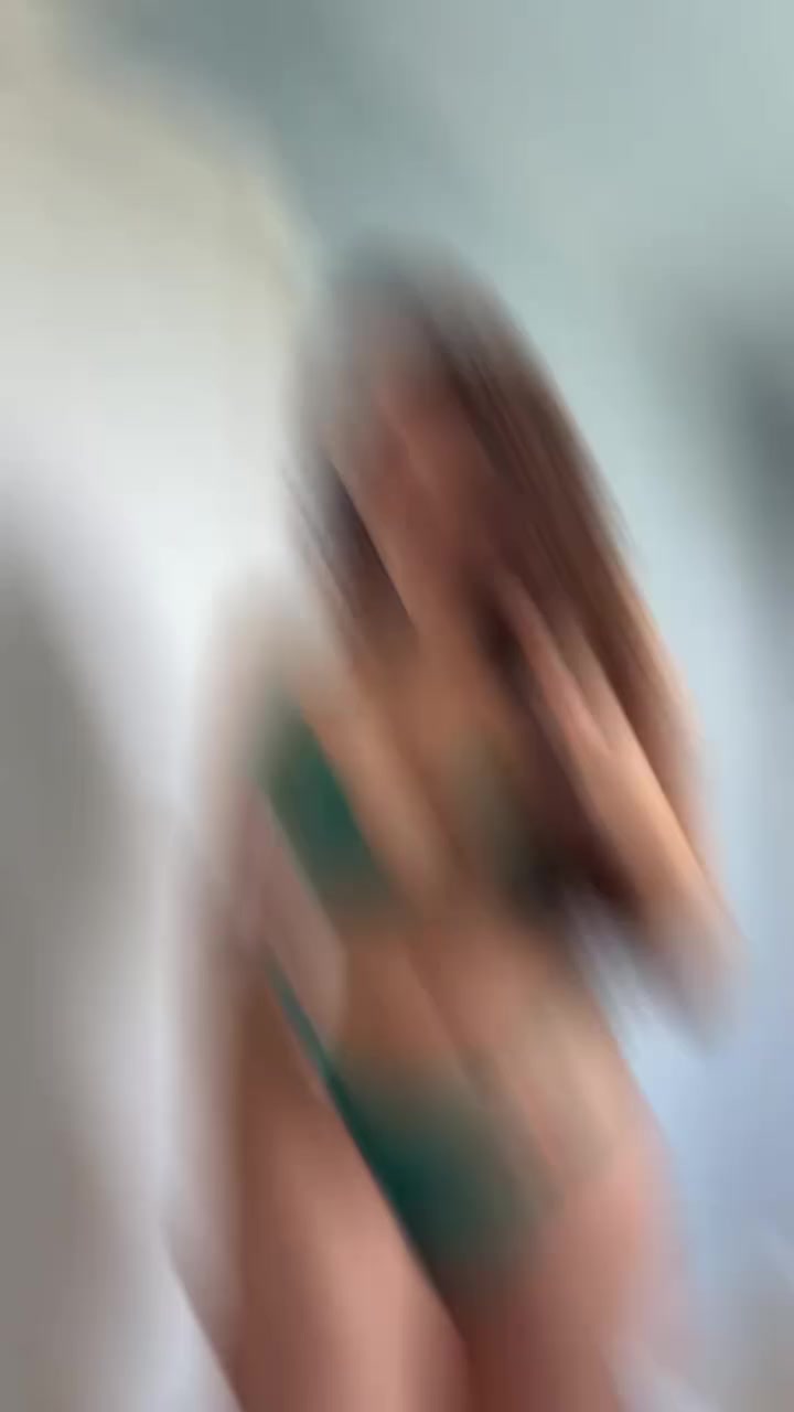 @Jaj&aacute;