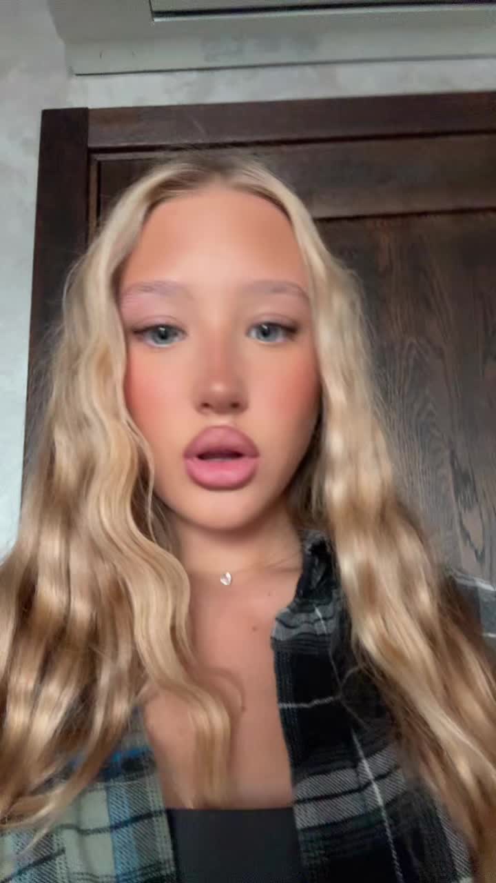 @๐๐๐๐๐๐๐๐ฃ๐๐