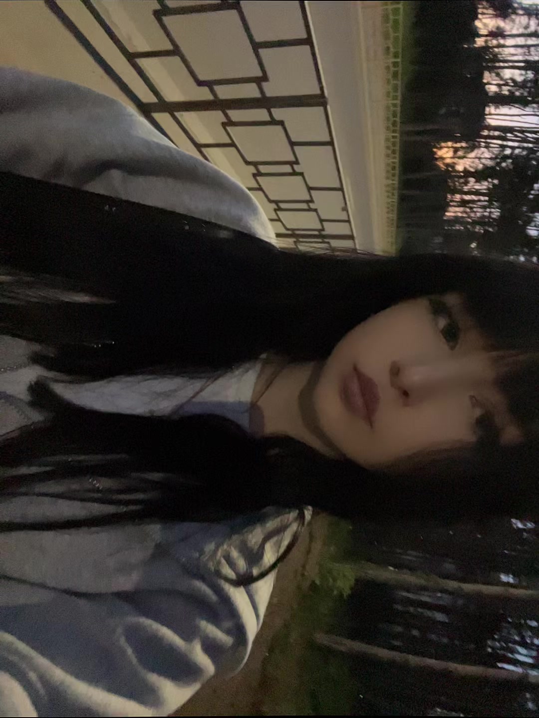 @༒︎