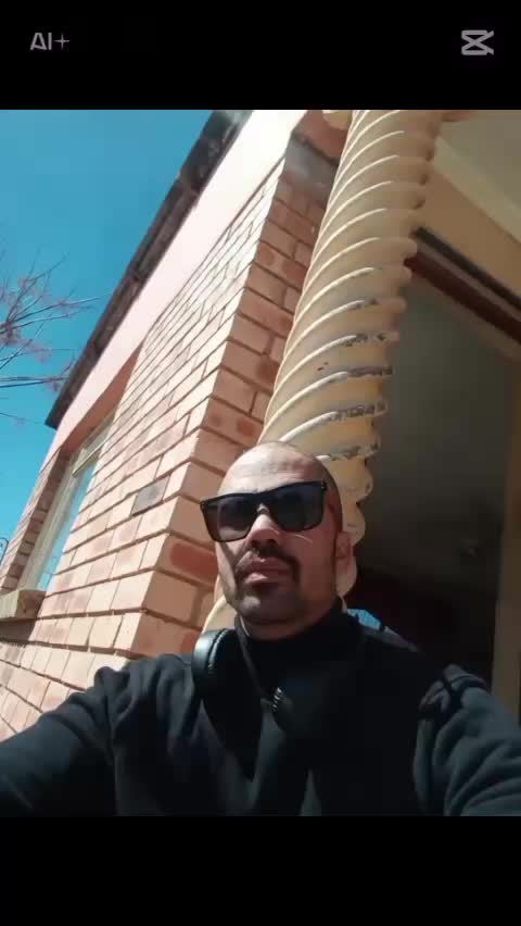 @Quaximodo