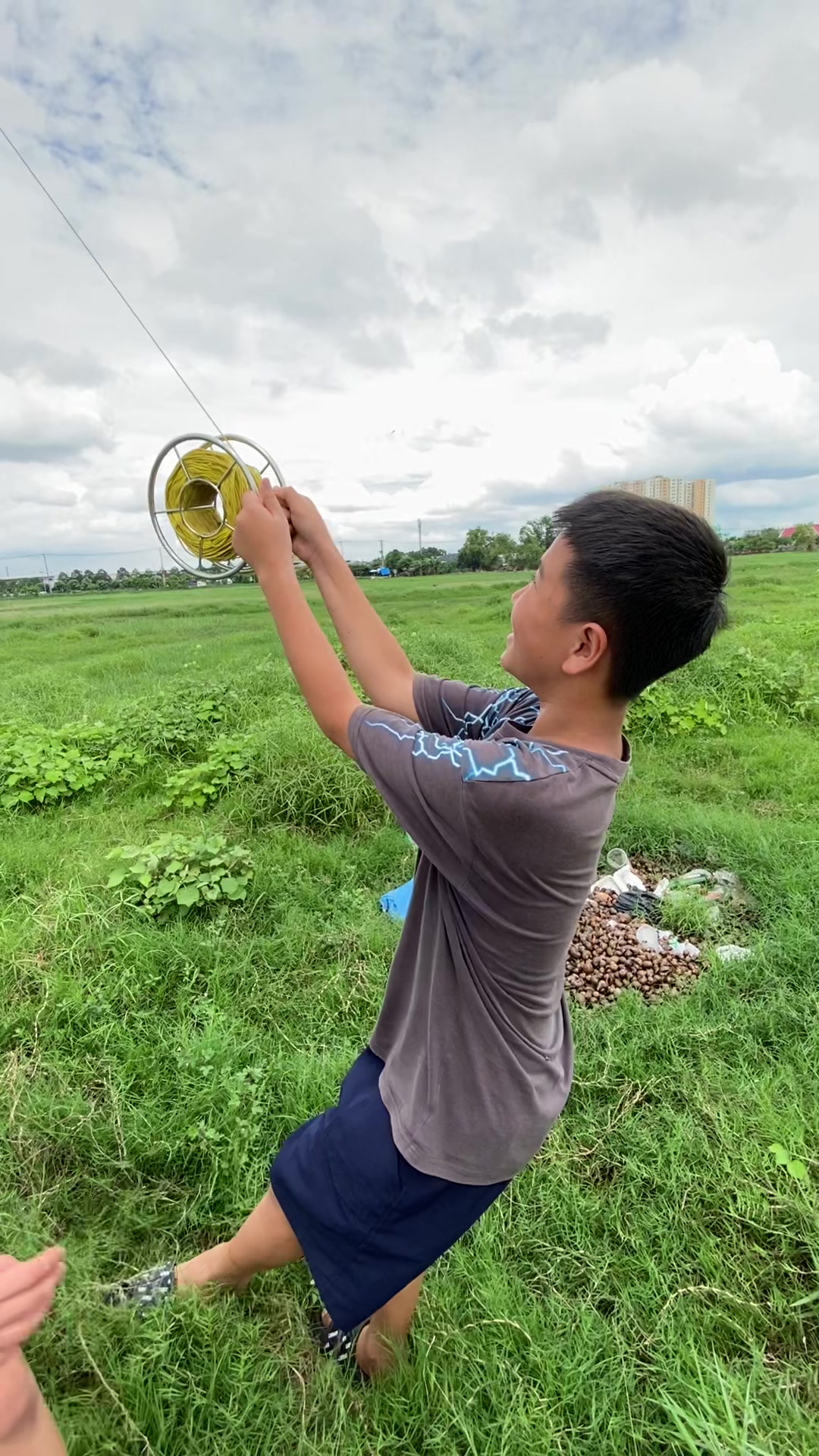 @Thả diều c&ugrave;ng Lợi