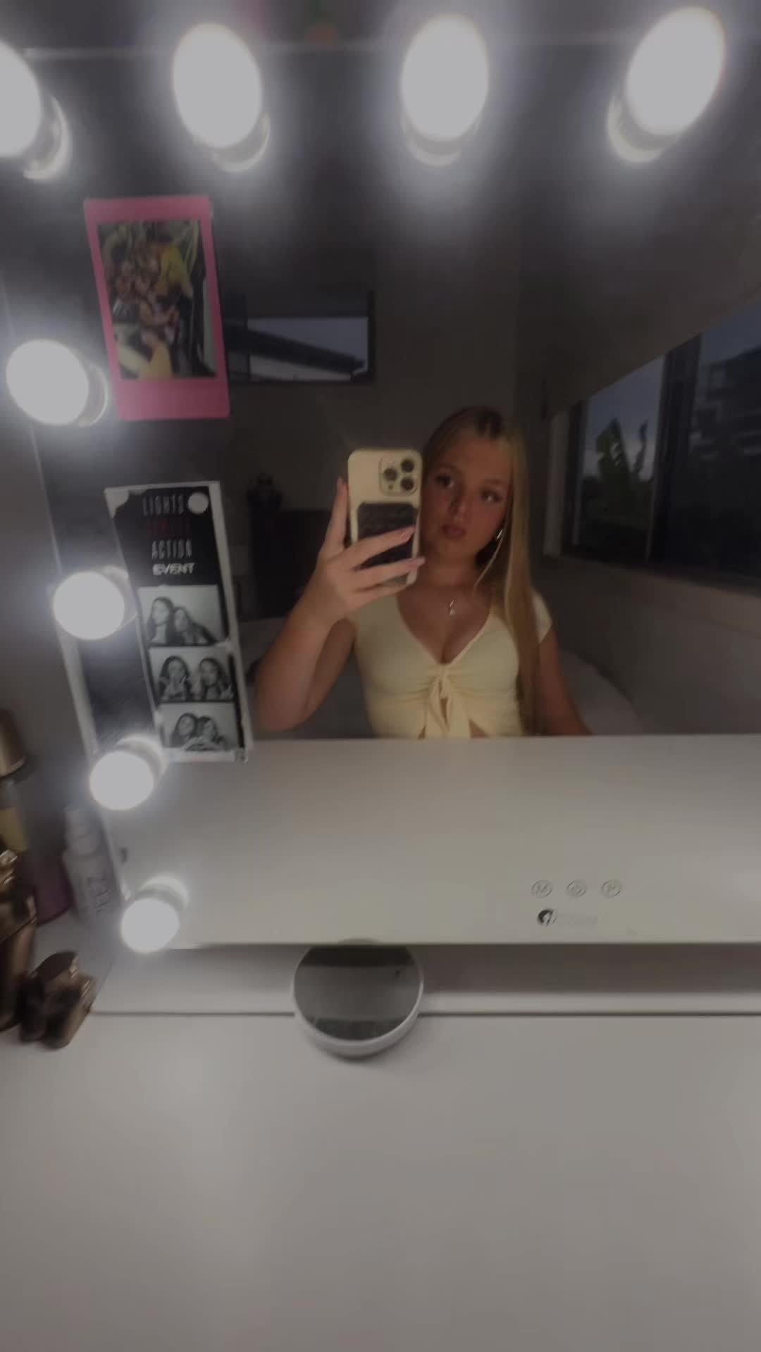 @𝓈ℴ𝓅𝒽𝒾ℯ 𝓉𝒽ℴ𝓂𝒶𝓈🌷