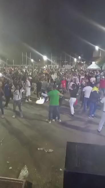 @Banda Bit&aacute;cora