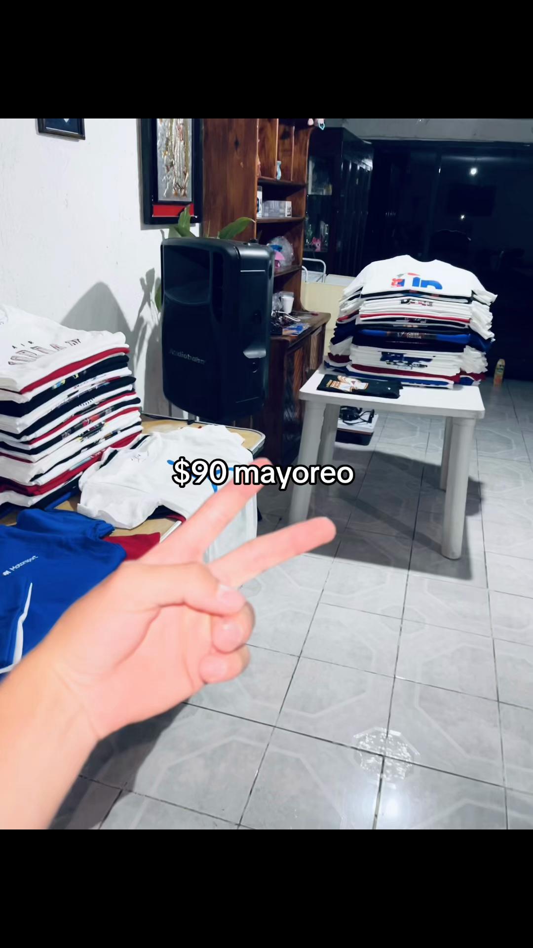 @Mayoristas_urbanos