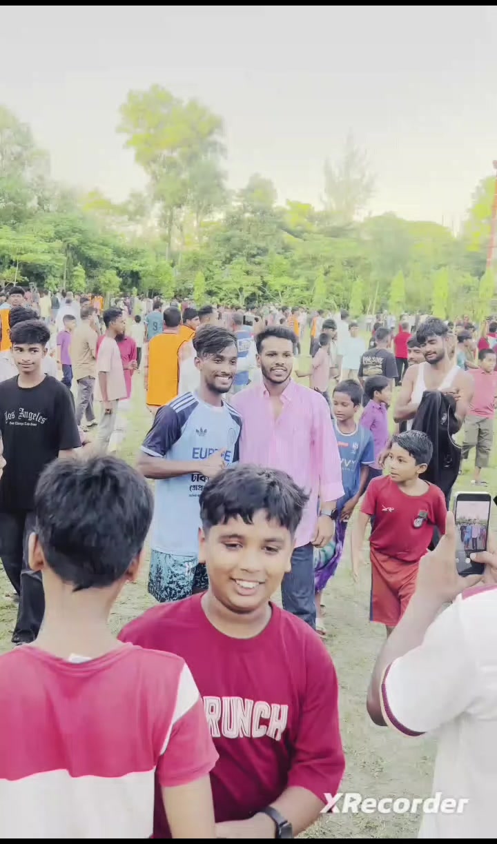 @S..M..𝑴𝒆𝒉𝒆𝒅𝒊.. 🫶⚽🦋