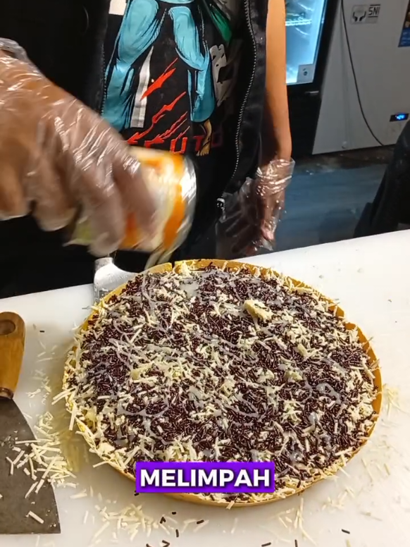 @Anggradaily