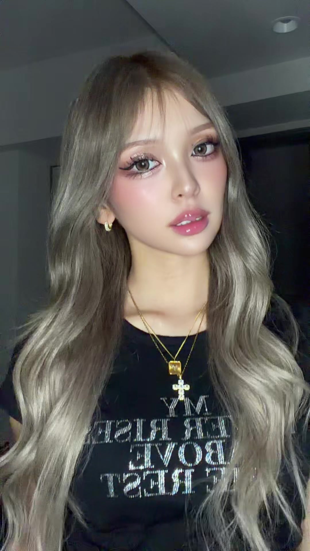 @マユ