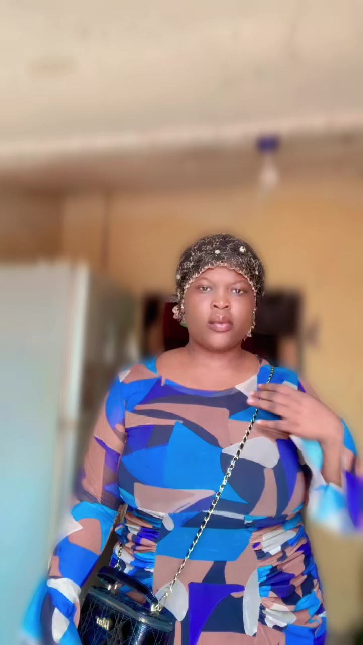 @Fatimadebenzy