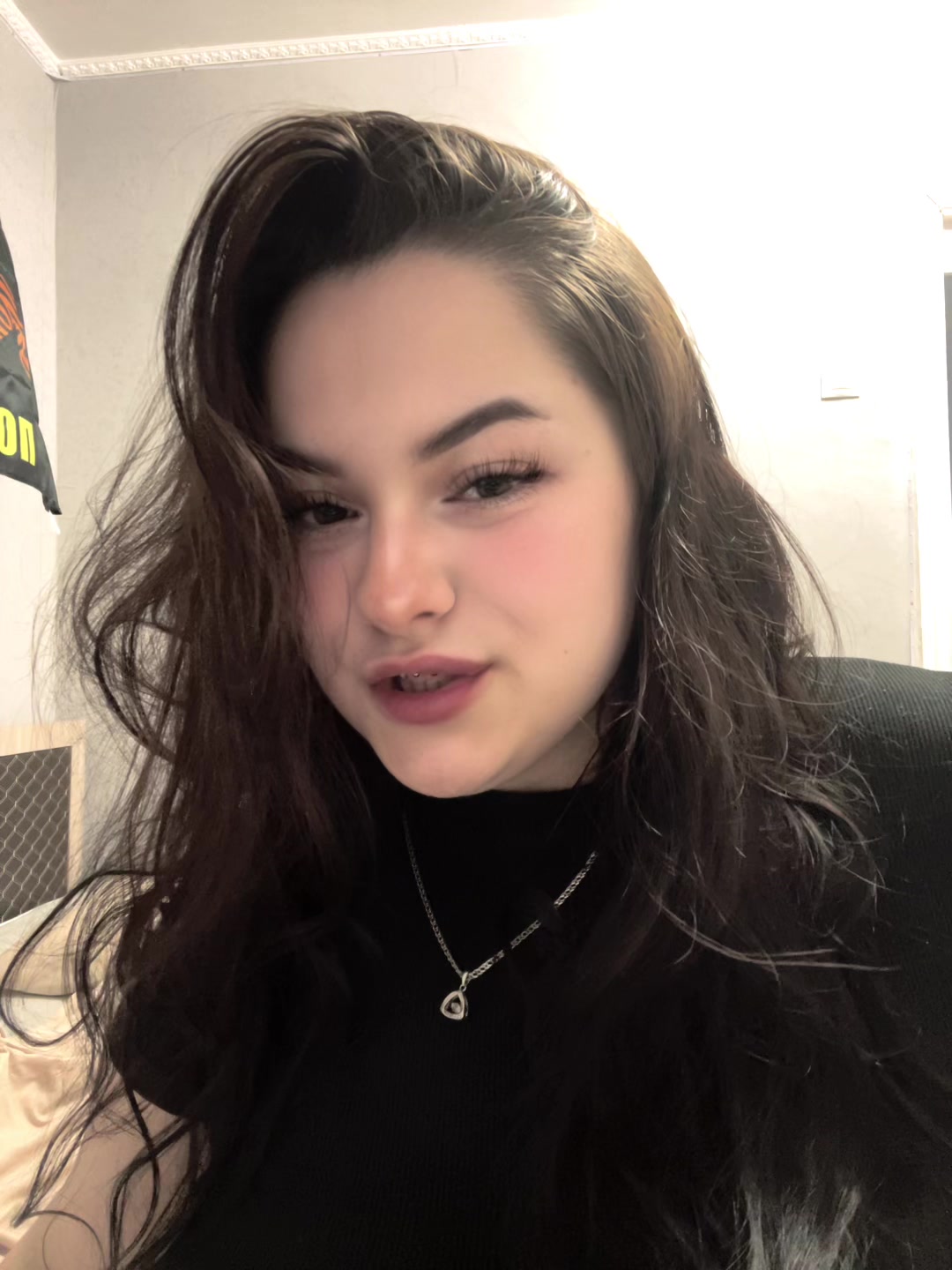 @Angel_25