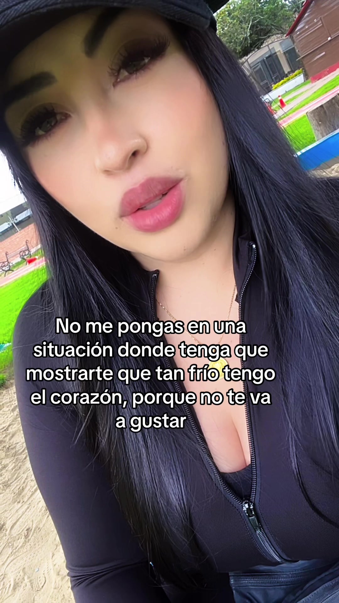 @L A U 🕵🏻&zwj;♀️🖤💀