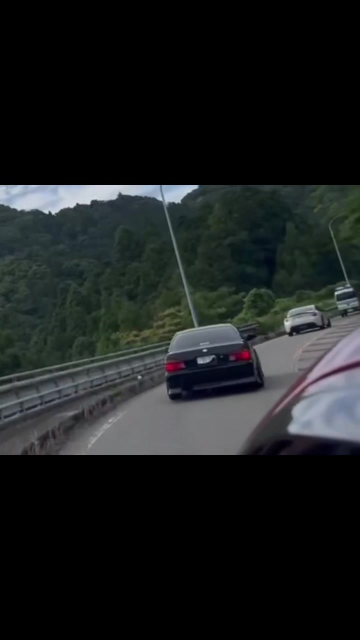 @r