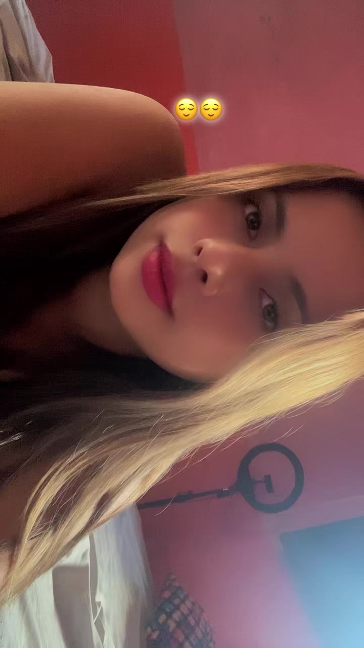 @elena🍒😌