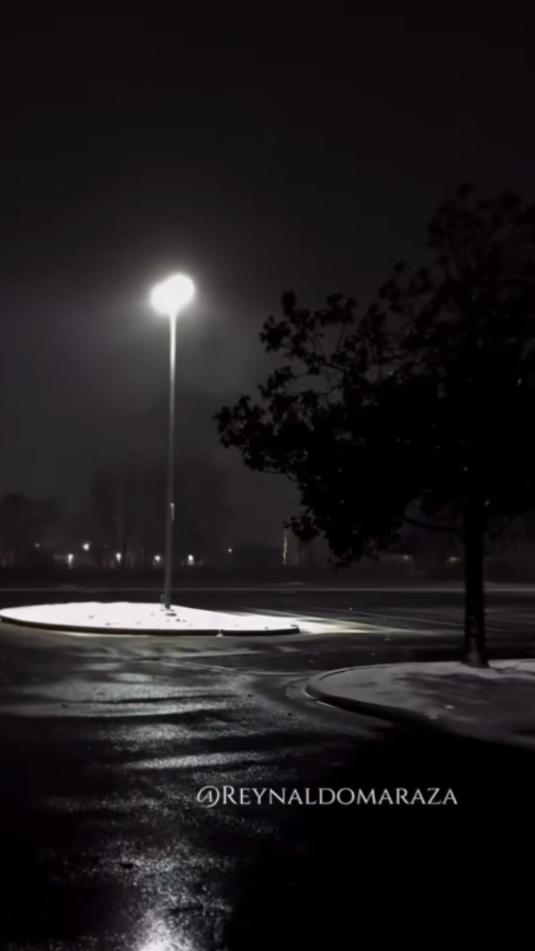 @Roxana