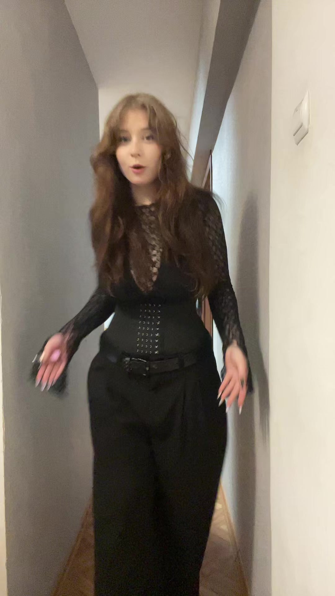 @oneshaini
