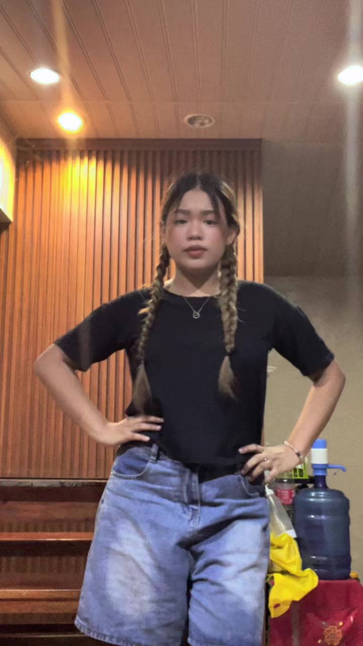@iC🧊