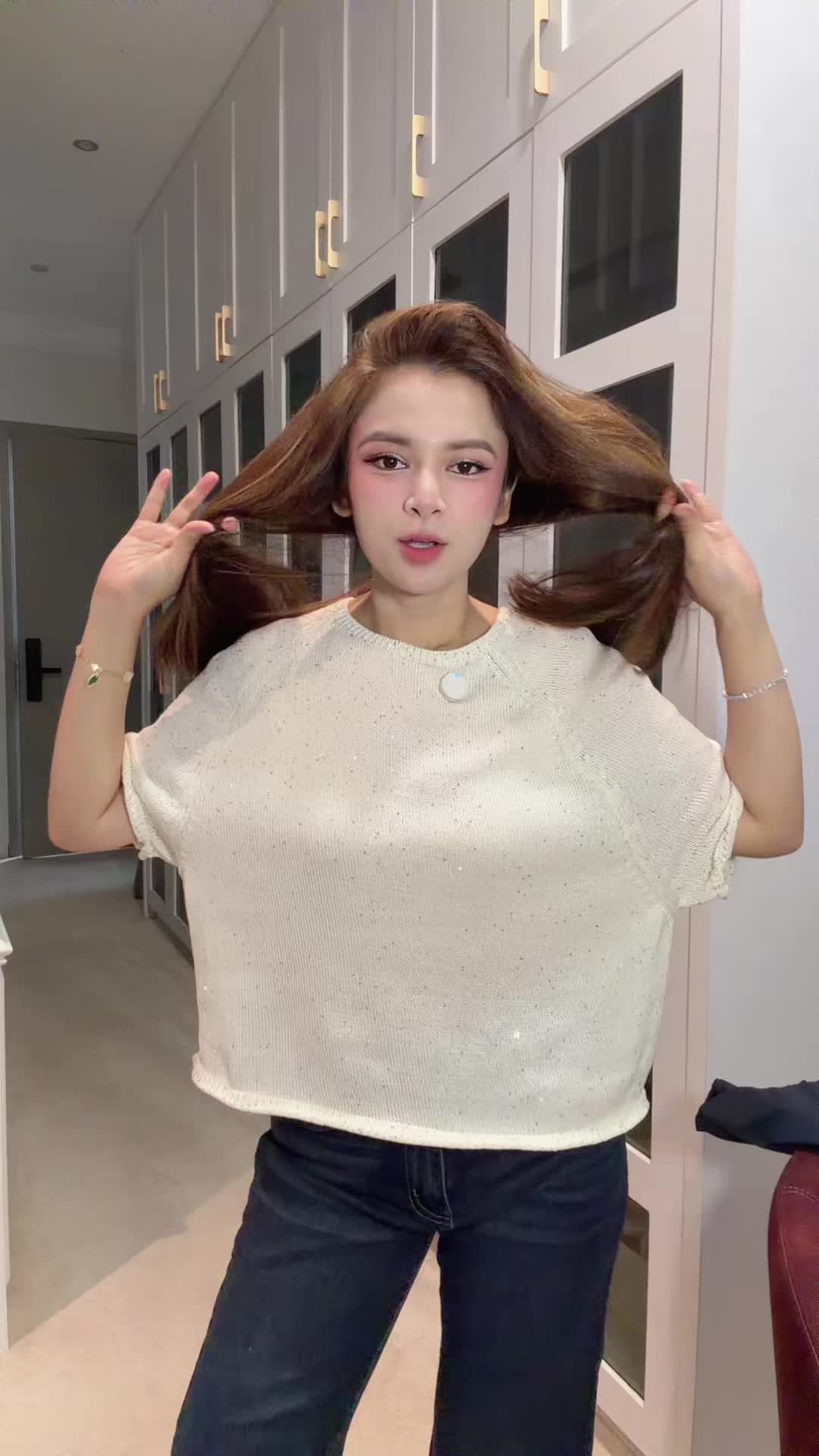 @Naomi Nadia