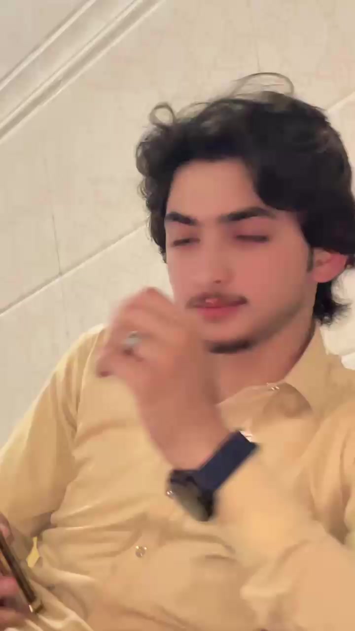 @😘 JANI 🇶🇦