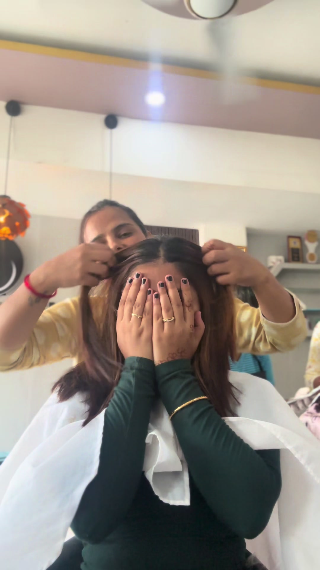 @New Rose Makeup Studio