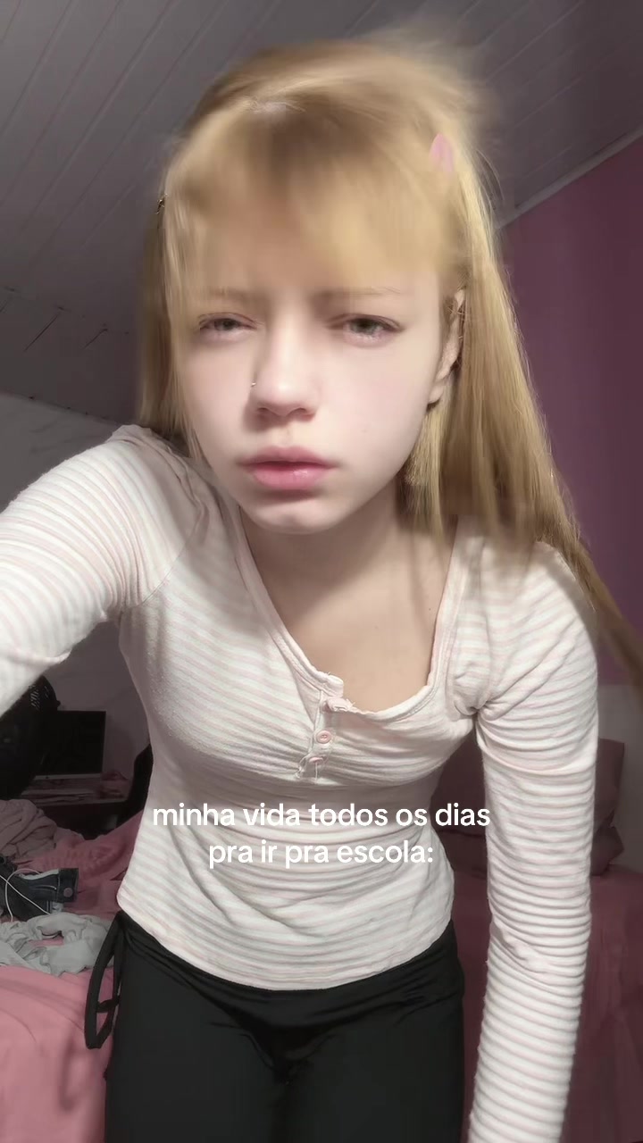 @𝑑𝑜𝑙𝑙
