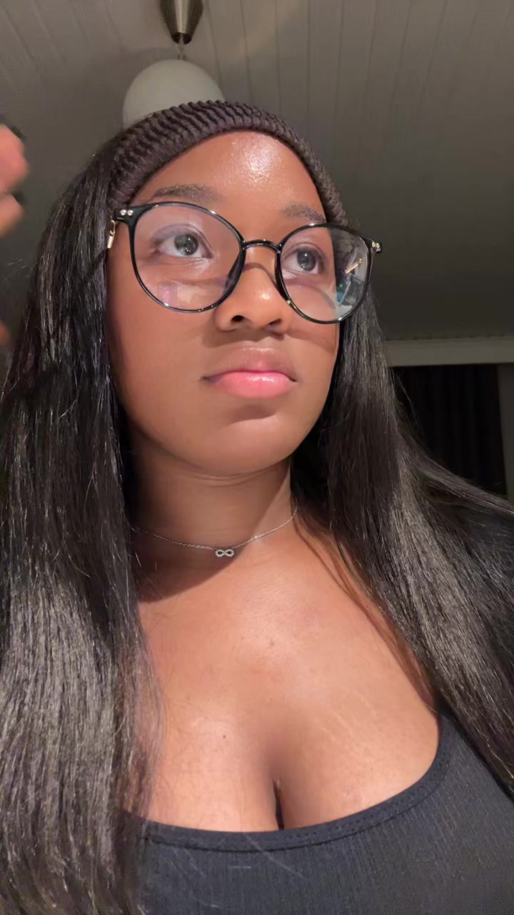 @Molly✨
